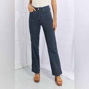 Judy Blue Cassidy Size 3(26) High Waisted Tummy Control Striped Straight Jeans